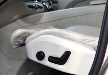 Volvo XC60 II Crossover D4 190KM 2017 Volvo XC 60 Polski salon _ Inscription _ faktura VAT 23 _ Full LED _ 2.0, zdjęcie 16