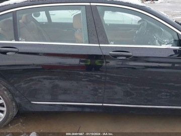 BMW Seria 7 G70 2022 BMW Seria 7 2022r., 4x4, 3.0L, zdjęcie 4