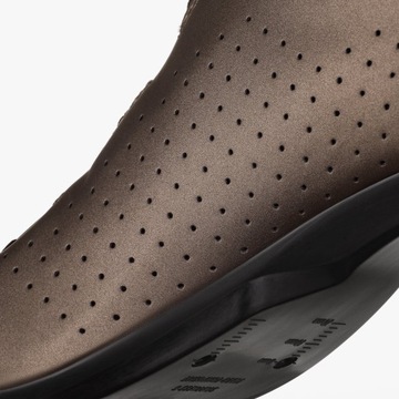 Комфортные дорожные туфли SPD-SL Fizik Vento Omna 43
