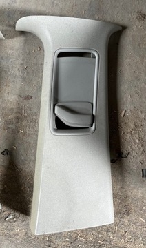 VW T5 LIFT CALIFORNIA OSŁONA SŁUPKA PRAWA GÓRNA