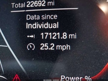 BMW X6 G06 2023 BMW X6 xDrive40I 2023 3.0l 3.0 Benzyna 335KM, zdjęcie 12