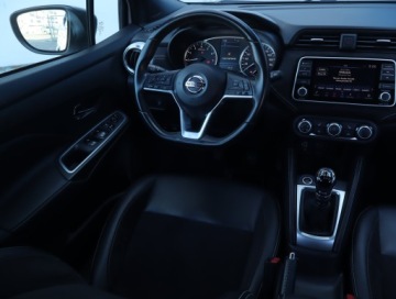 Nissan Micra V 1.0 DIG-T 117KM 2019 Nissan Micra 1.0 DIG-T, Salon Polska, Skóra, zdjęcie 6