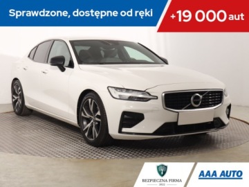 Volvo S60 II Sedan Facelifting 2.0 T4 DRIVE-E 190KM 2019 Volvo S60 T4, Salon Polska, Automat, Skóra, Klima