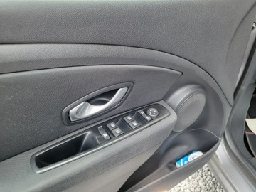 Renault Megane III Hatchback 1.6 16v 110KM 2009 Renault Megane 1.6 16V 111 KM 100 % Przebieg, zdjęcie 35