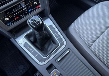 Volkswagen Passat B8 Variant Facelifting 1.5 TSI EVO 150KM 2022 Volkswagen Passat 1.5 Benzyna 150KM, zdjęcie 20