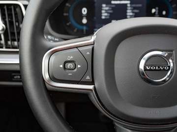 Volvo V60 II  Kombi Facelifting 2.0 B3 163KM 2023 Volvo V60 WD4889R#B3 B Core K.cofania Podgrz.f, zdjęcie 15