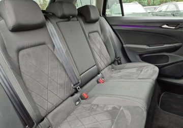 Volkswagen Golf VIII Variant 2.0 TDI 150KM 2022 Volkswagen Golf Style 2.0TDI 150KM DSG Masaz Alkantara Navi ACC Ambient Al, zdjęcie 15