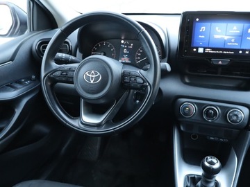 Toyota Yaris IV Hatchback 1.5 Dynamic Force 125KM 2024 Toyota Yaris 1.5 VVT-i, Salon Polska, zdjęcie 7