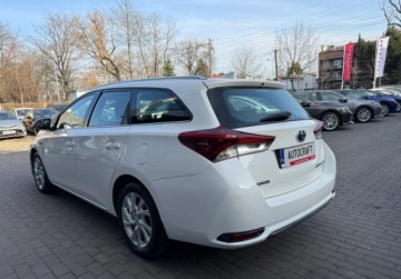 Toyota Auris II Touring Sports Facelifting 1.8 Hybrid 136KM 2016 Toyota Auris salon Polska, Podgrzewane fotele, Kamera 1.8 Hybryda 136KM, zdjęcie 25
