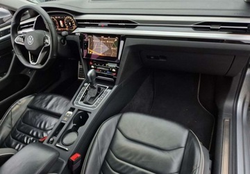 Volkswagen Arteon Fastback Facelifting 2.0 TDI SCR 150KM 2021 Volkswagen Arteon Elegance 2.0TDI 150KM Webasto Skora DCC Hak EL.Fotele Ka, zdjęcie 9