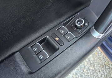 Volkswagen Passat B7 Variant 2.0 TDI CR DPF BlueMotion 140KM 2011 Volkswagen Passat Sliczny 2.0 TDI Bogata Wersja ORYGINAL Zadbany NISKI PRZ, zdjęcie 22