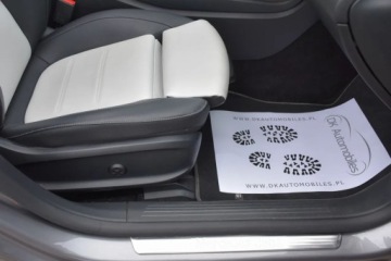 Mercedes CLA C118/X118 Shooting Brake 2.0 200d 150KM 2020 Mercedes-Benz CLA MERCEDES CLA200 150KM AMG LED Virtual Panorama Gwarancja, zdjęcie 27