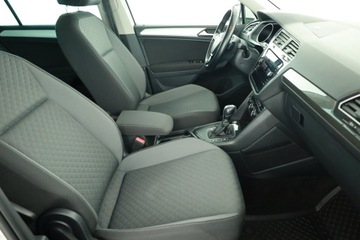 Volkswagen Tiguan II SUV 1.5 TSI EVO 150KM 2018 VW Tiguan 1.5 TSI, Salon Polska, Serwis ASO, DSG, zdjęcie 6