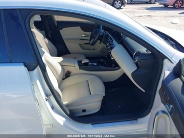 Mercedes CLA C118/X118 2020 Mercedes-Benz CLA 250 4Matic 2020 2.0l 2.0 Benzyna 221KM, zdjęcie 9