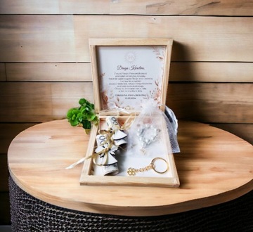 СУВЕНИРНЫЙ НАБОР ПЕРВОЕ ПРИЧАСТИЕ, КОЛЕНИЦА, ПРИЧАСТИЕ