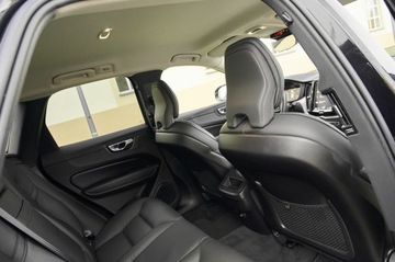 Volvo XC60 II Crossover D3 150KM 2018 127Tkm__ PIĘKNIE UTRZYMANY, zdjęcie 34