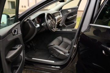 Volvo XC60 II Crossover D3 150KM 2018 127Tkm__ PIĘKNIE UTRZYMANY, zdjęcie 26