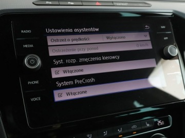 Volkswagen Passat B8 Variant 1.8 TSI BlueMotion Technology 180KM 2018 Volkswagen Passat R-Line DSG virtual cocpit navi, zdjęcie 27