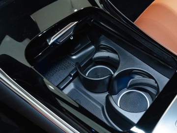 Mercedes GLC C254/X254 Coupe 2.0 300 258KM 2025 GLC Coupe 300 4-Matic AMG Line 2.0 (258KM) 2025, zdjęcie 10