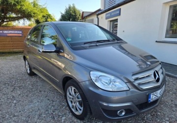 Mercedes Klasa B W245 180 116KM 2010 Mercedes-Benz Klasa B Auto w bardzo dobrym stanie. 1.7 Benzyna 116KM