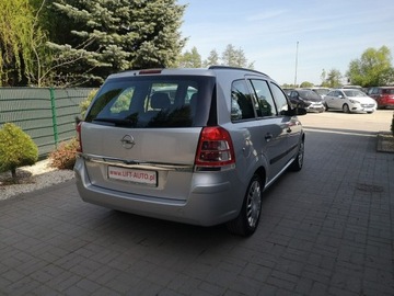 Opel Zafira B 1.6 Twinport ecoFLEX 115KM 2009 Opel Zafira 1.6 Benzyna 116KM Klima Pod. fotele 7-, zdjęcie 5