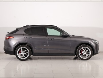 Alfa Romeo Stelvio SUV 2.0 Turbo 280KM 2019 Alfa Romeo Stelvio 2.0 Turbo Q4, Salon Polska, zdjęcie 5