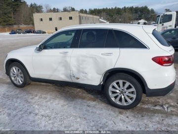 Mercedes GLC C253 2021 Mercedes-Benz GLC 2021r., 300, od ubezpieczalni 2.0 Benzyna 255KM, zdjęcie 3