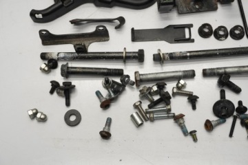 YAMAHA MT 125 14-19 БОЛТЫ ВИНТЫ