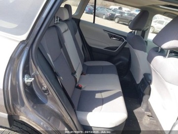 Toyota RAV4 V 2022 Toyota RAV4 2022 Toyota RAV4 Hybrid XLE AWD 2.5 Hybryda 176KM, zdjęcie 10