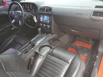 Dodge Challenger III 2009 Dodge Challenger Cpe rt 5.7 Benzyna 372KM, zdjęcie 6