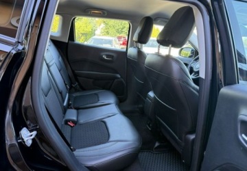 Jeep Compass II SUV 1.4 MultiAir 140KM 2018 Jeep Compass 1,4 140KM Klimatronik Navi Kamera Seriw Kola latozima, zdjęcie 28