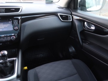 Nissan Qashqai II Crossover 1.2 DIG-T 115KM 2016 Nissan Qashqai 1.2 DIG-T, Salon Polska, zdjęcie 7