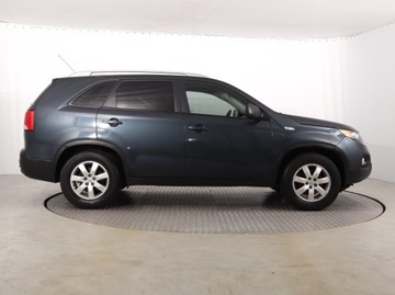 Kia Sorento II SUV 2.2 CRDi 197KM 2011 Kia Sorento 2.2 CRDi, 194 KM, Klima, Parktronic, zdjęcie 4