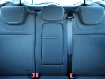 Ford Focus III Kombi 2.0 Duratorq TDCi DPF 140KM 2012 Ford Focus 2.0 TDCi, Klima, Klimatronic, Tempomat, zdjęcie 9