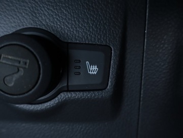 Opel Antara SUV 2.0 CDTI ECOTEC 150KM 2007 Opel Antara 2.0 CDTI, 4X4, Automat, Xenon, Klima, zdjęcie 19