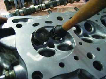 ПРИТИРКА КЛАПАНОВ 2 ШТ. ПРИЧЕРКИ 15-30мм