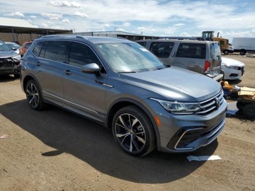 Volkswagen Tiguan II 2022 Volkswagen Tiguan SEL R-Line 2022 2.0l 2.0 Benzyna 184KM, zdjęcie 4