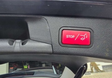 Mercedes Klasa C W205 Kombi Facelifting HYBRYDA 2.0 300 e 320KM 2020 Mercedes-Benz Klasa C Mercedes-Benz Klasa C 2.0 Hybryda Plug-in 320KM, zdjęcie 24