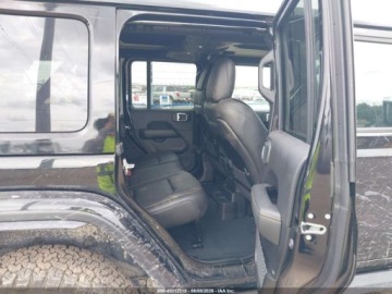 Jeep Wrangler IV 2024 Jeep Wrangler 4-Door Rubicon 392 Final Edition 4x4 2024 6.4 Benzyna 470KM, zdjęcie 12