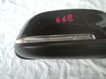 BMW 3 F30 F31 LCI ZRCÁTKO PRAVÉ LAK 668 SCHWARZ II 6 PIN EU PĚKNÝ
