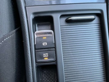 Volkswagen Golf VII Variant 2.0 TDI CR DPF BlueMotion Technology 150KM 2017 Volkswagen Golf 2.0 diesel 150 KM BEZWYPADKOWY 6 biegow zadbany zamia, zdjęcie 25