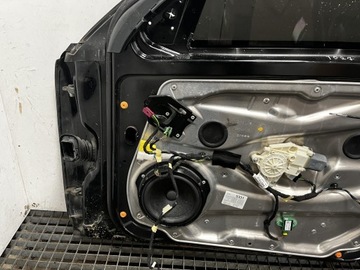 123 DVEŘE PRAVÉ PŘEDNÍ C 300 4-MATIC 204.081 170 MERCEDES-BENZ (W204)