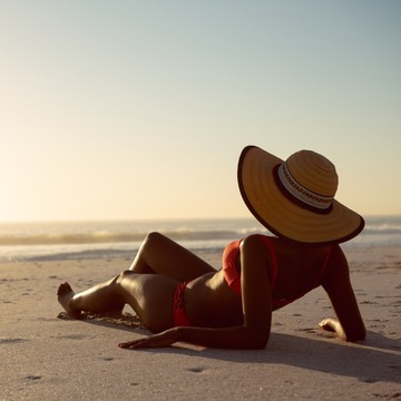 HOLIKA GEL ALOE 100мл солнцезащитный гель для загара тела и лица SPF50+