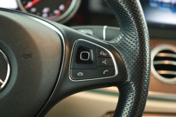 Mercedes Klasa E W213 Limuzyna 2.0 220d 194KM 2018 Mercedes E E 220 d, Salon Polska, 191 KM, 4X4, zdjęcie 14