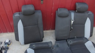 HYUNDAI I20 II POHOVKA PÁSY ŠROUBY