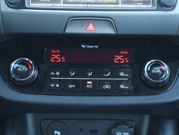 Kia Sportage III SUV Facelifting 1.7 CRDi 115KM 2014 Kia Sportage 1.7 CRDi, Skóra, Navi, Klima, zdjęcie 15