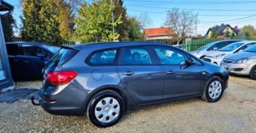 Opel Astra J Sports Tourer Facelifting 1.4 Turbo ECOTEC 120KM 2012 Opel Astra BENZYNA klimatyzacja super okazja POLECAMY 1.4 Benzyna, zdjęcie 12