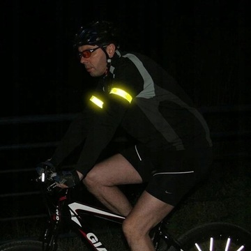 САМОЗЖИМНЫЙ СВЕТООТРАЖАЮЩИЙ БРАЛЕТ ДЛЯ ЗАЩИТЫ ВЕЛОСИПЕДА 40 СМ