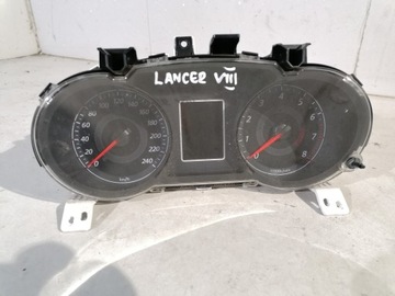 Mitsubishi Lancer VIII 8 licznik zegary EU