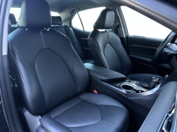 Toyota Camry IX Sedan 2.5 Hybrid Dynamic Force 218KM 2022 Toyota Camry 2.5 Hybrid 218KM CVT Executive l Salo, zdjęcie 33